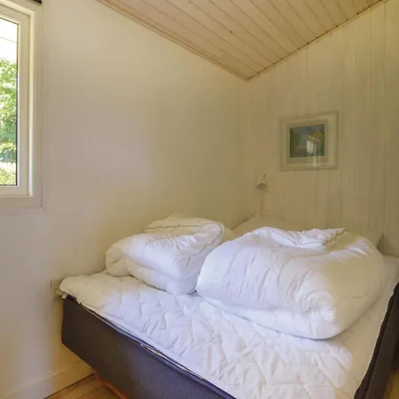 Three-bedroom Holiday In *
