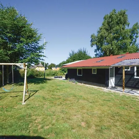 Vakantiehuis Three-bedroom Holiday In Hejls